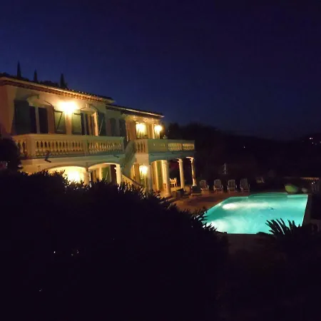 La Bastide Fleurie 公寓 滨海卡瓦莱尔