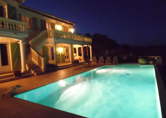 La Bastide Fleurie アパート キャバレール・シュル・メール